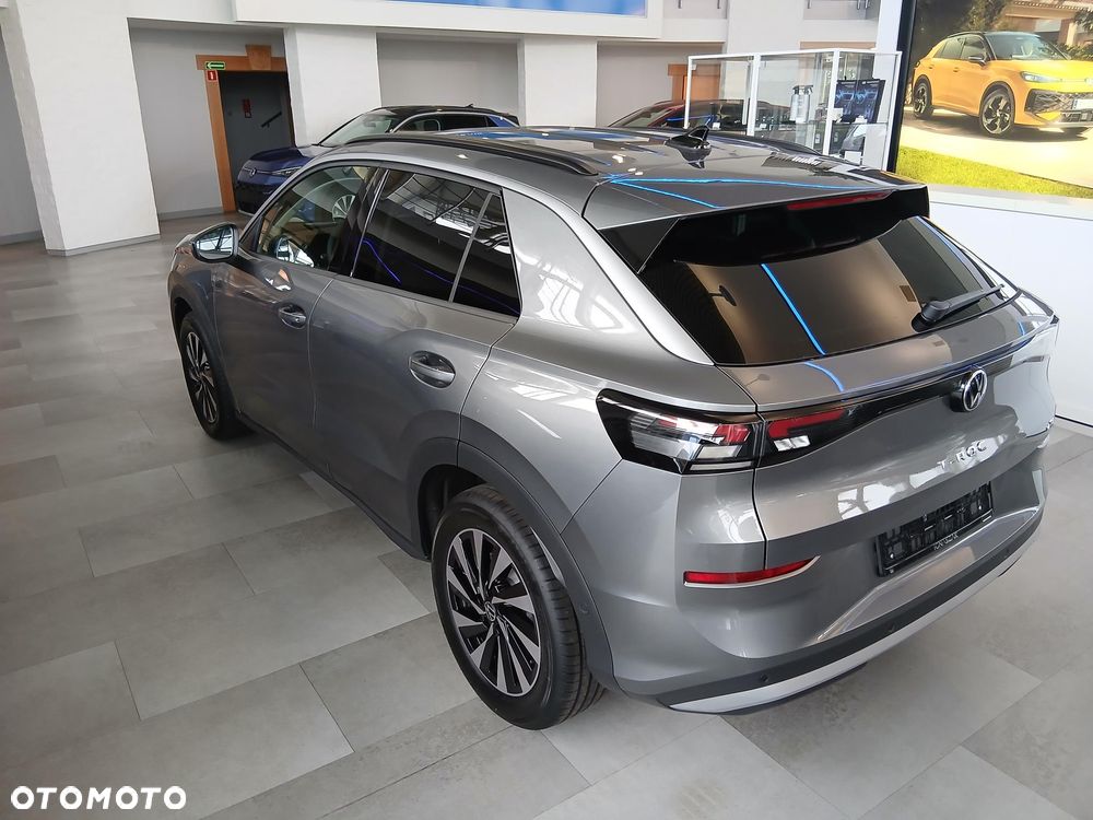 Volkswagen T-Roc 1.5 eTSI Life DSG - 7