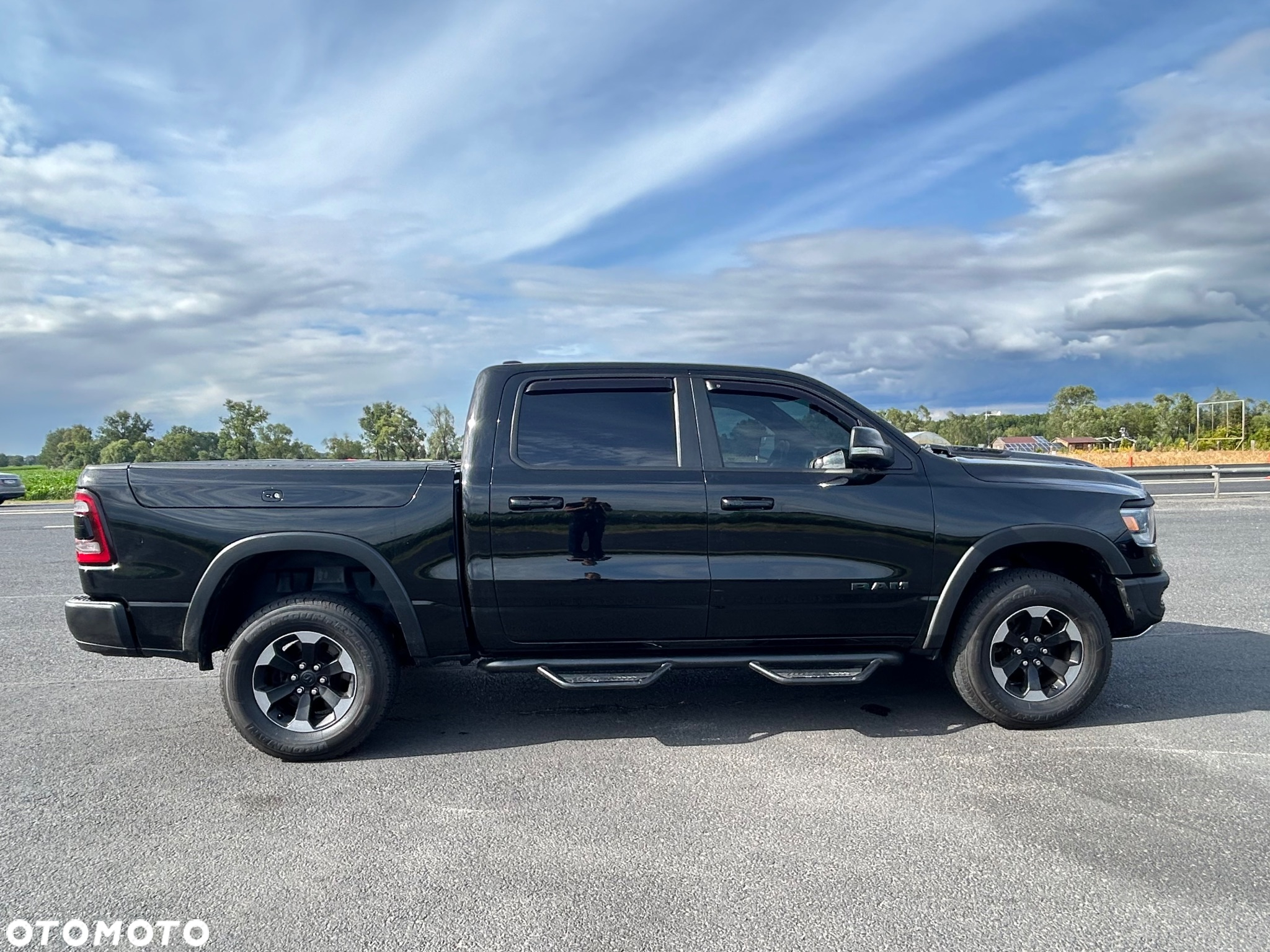 Dodge RAM 1500 5.7 4x4 - 11