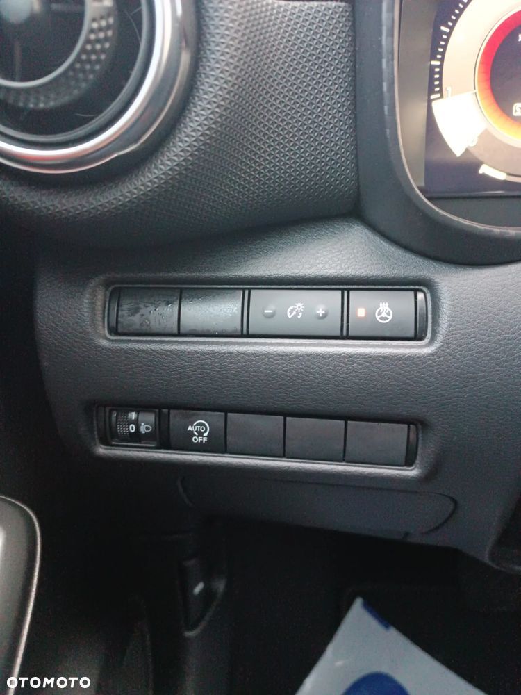 Nissan Juke 1.0 DIG-T N-Connecta DCT - 27