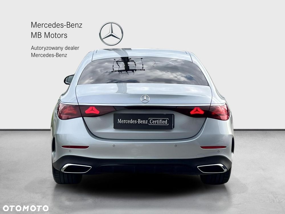 Mercedes-Benz Klasa E - 5