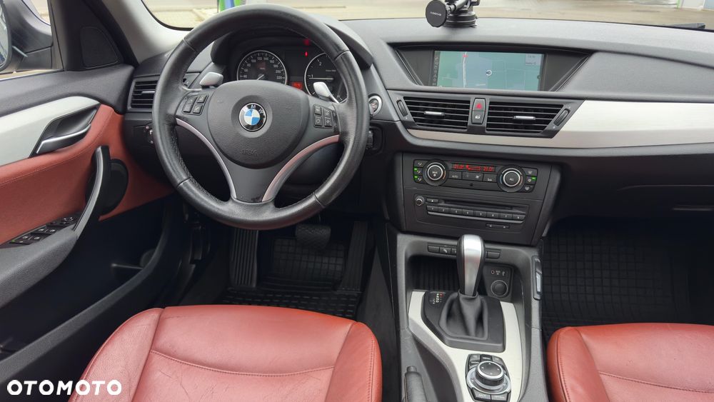 BMW X1 - 15