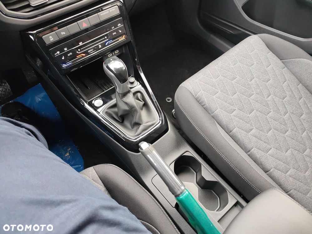 Volkswagen T-Cross 1.5 TSI ACT Life Plus DSG - 11