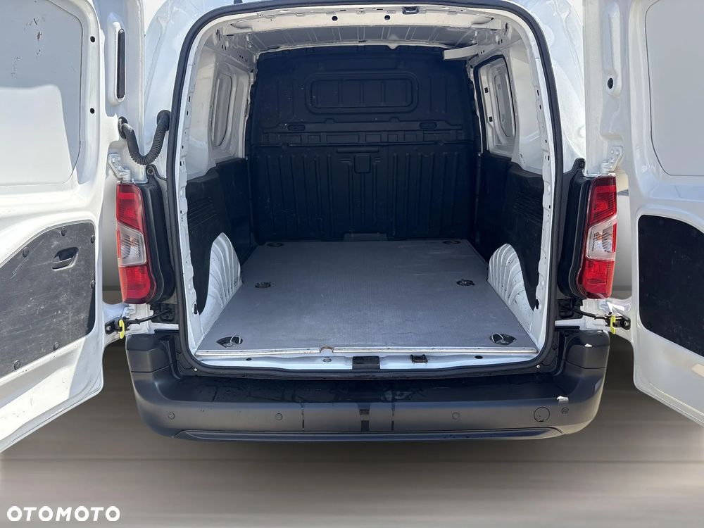 Toyota PROACE CITY 1.5 D-4D STANDARD 2,0T ACTIVE - 12