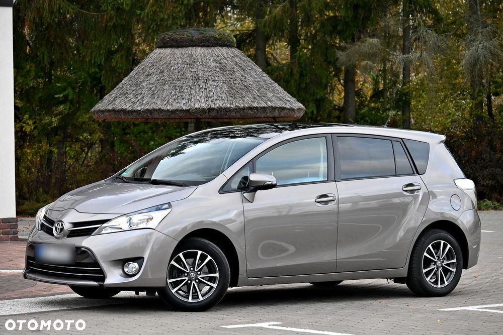 Toyota Verso 1.8 Sol EU5 - 8