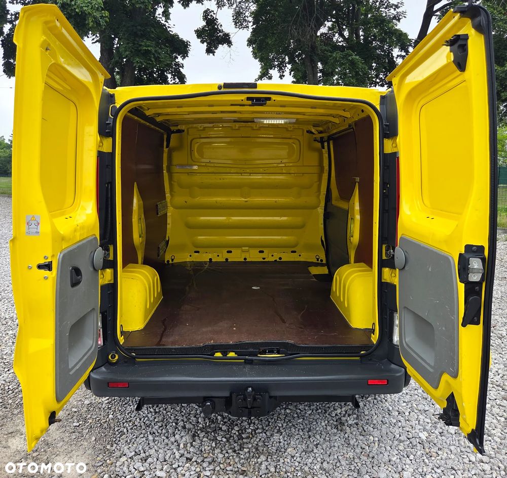 Renault Trafic - 12