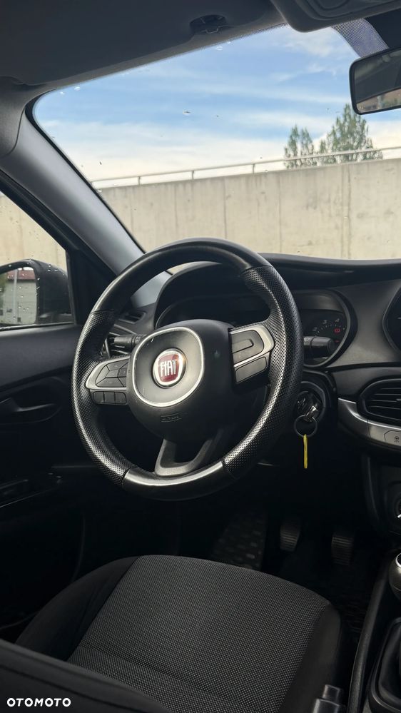 Fiat Tipo 1.4 16v Easy EU6d - 27