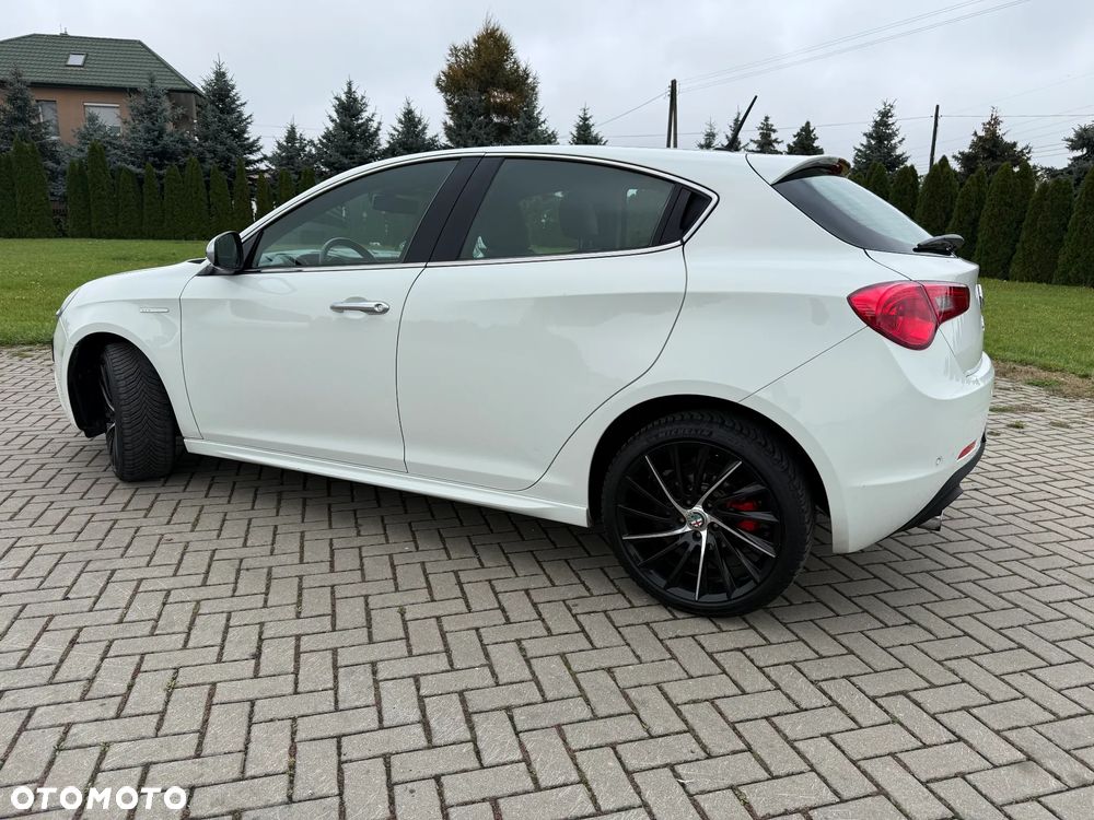 Alfa Romeo Giulietta - 12