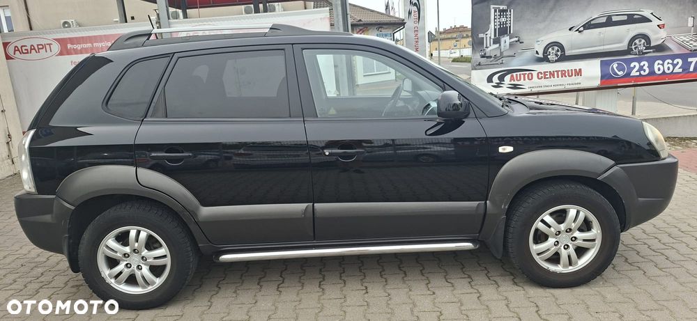 Hyundai Tucson 2.0 2WD GLS - 26