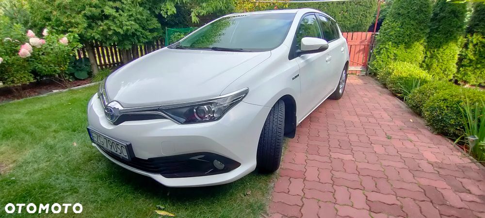 Toyota Auris - 4