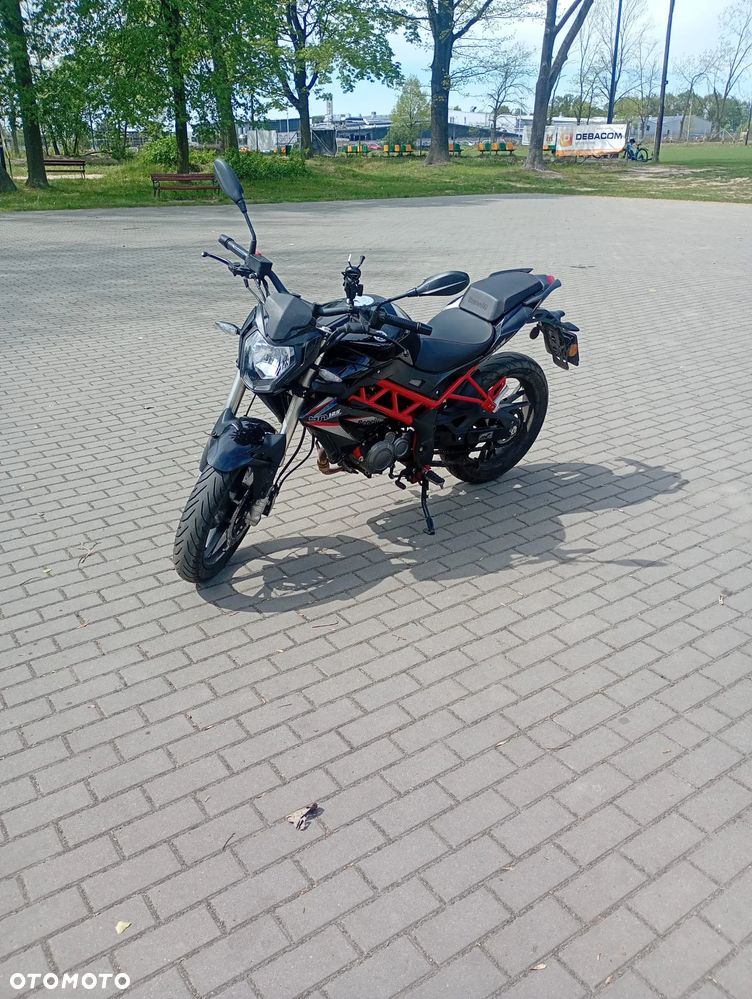 Benelli BN 125 - 6