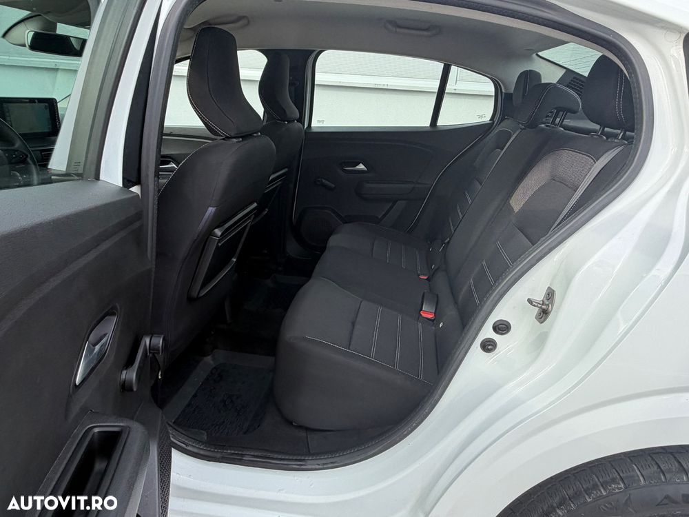 Dacia Logan TCe 90 MT6 Comfort - 9