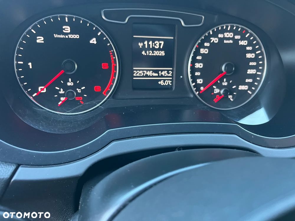 Audi Q3 2.0 TDI Quattro - 11