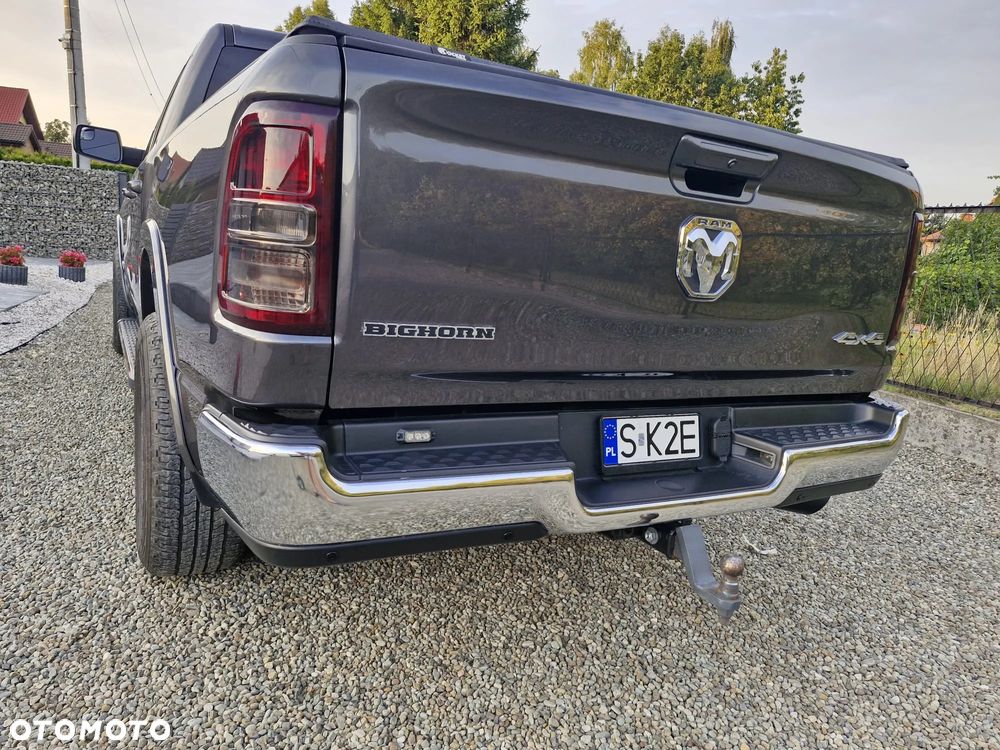 RAM 1500 ver-5-7-quad-cab-laramie - 21