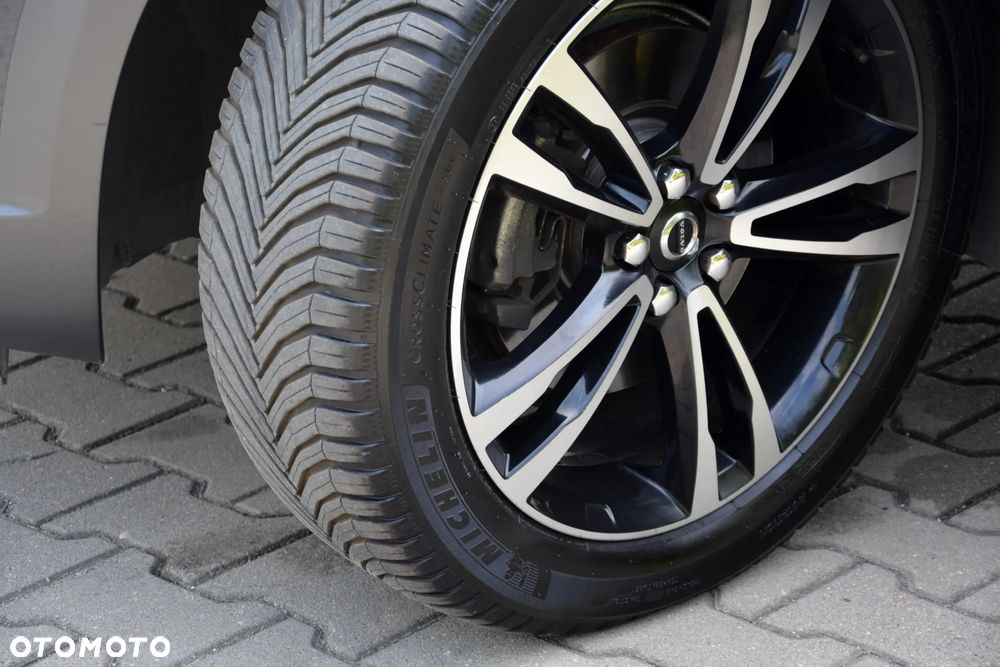 Volvo V90 Cross Country D4 AWD Geartronic Pro - 12
