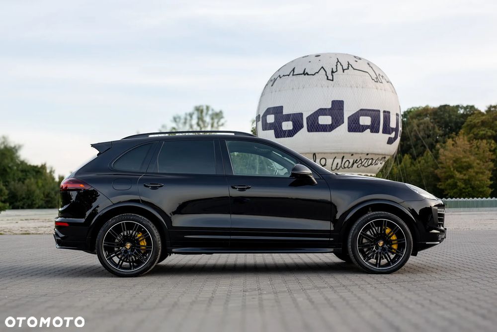 Porsche Cayenne S Diesel - 22