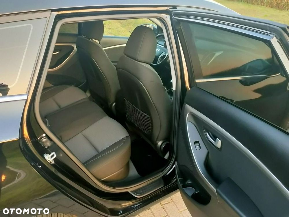 Hyundai i30 1.6 CRDI Passion - 15