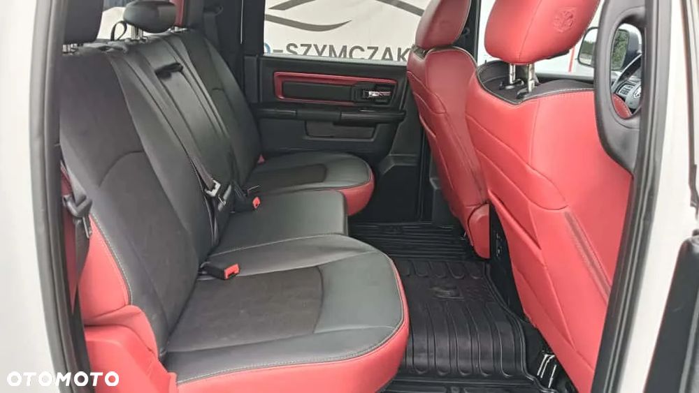 Dodge RAM 1500 5.7 4x4 - 30