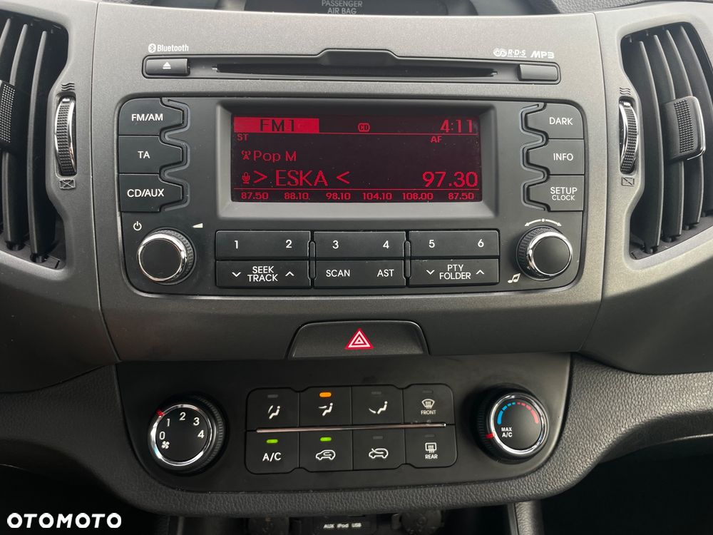 Kia Sportage 1.6 GDI 2WD Attract - 12