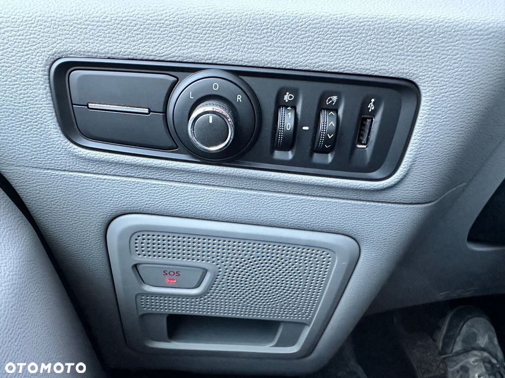 Maxus Deliver 9 - 10