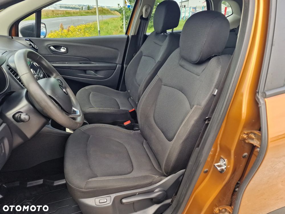 Renault Captur (ENERGY) TCe 90 LIFE - 17