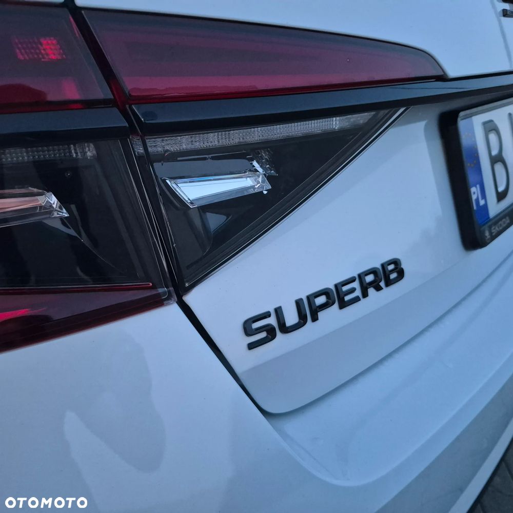 Skoda Superb 2.0 TSI Sportline DSG - 16