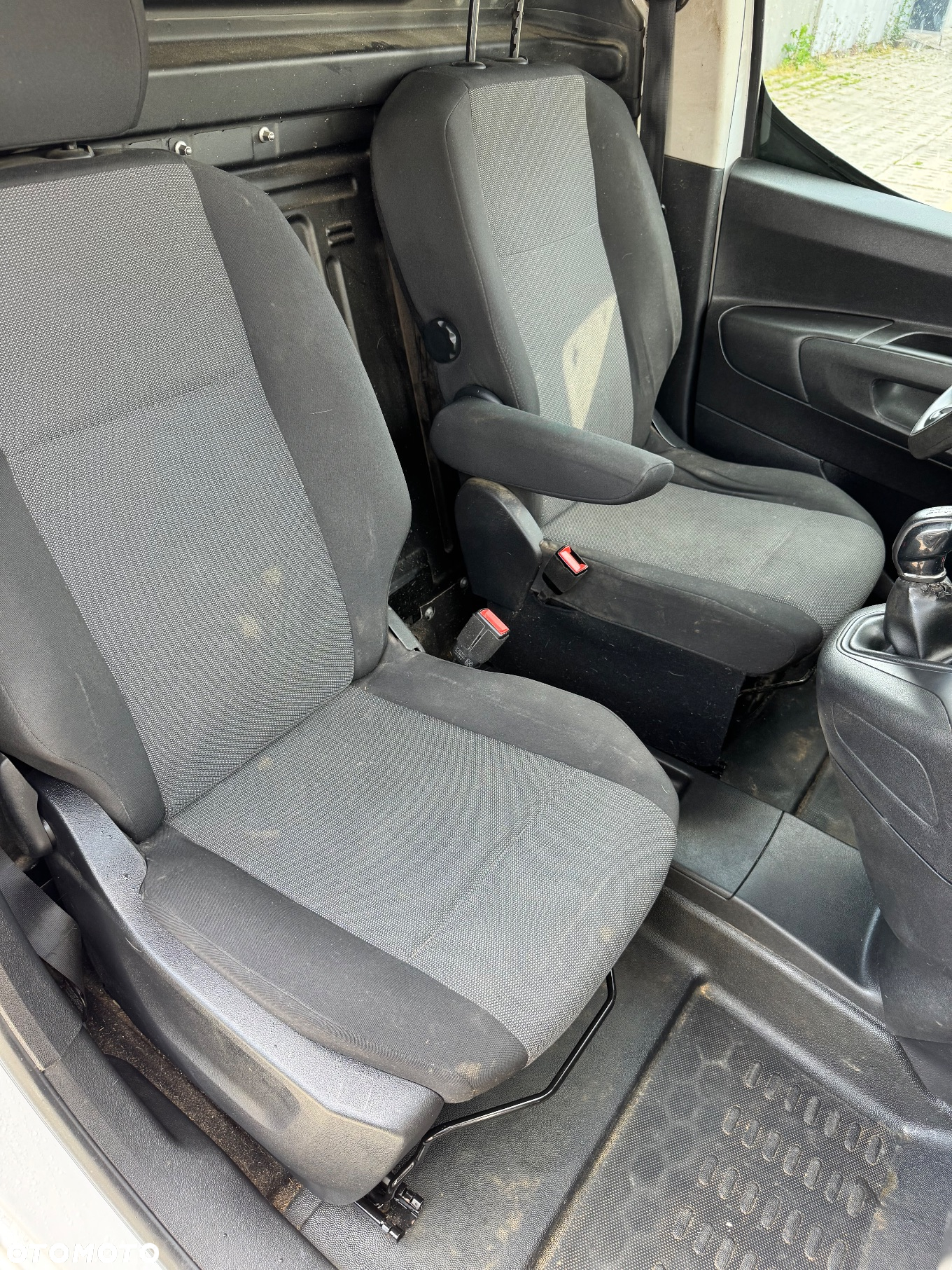 Citroën Berlingo L2 1.6 BlueHDi 100 - 12