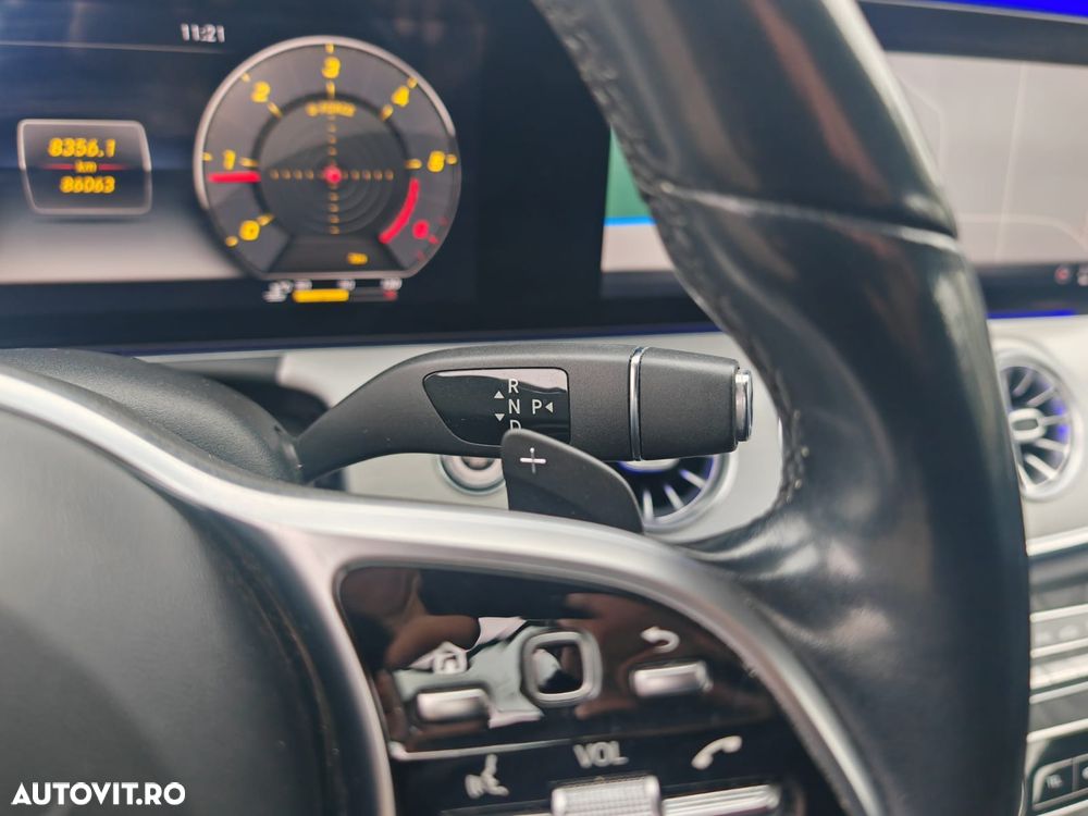 Mercedes-Benz E - 13