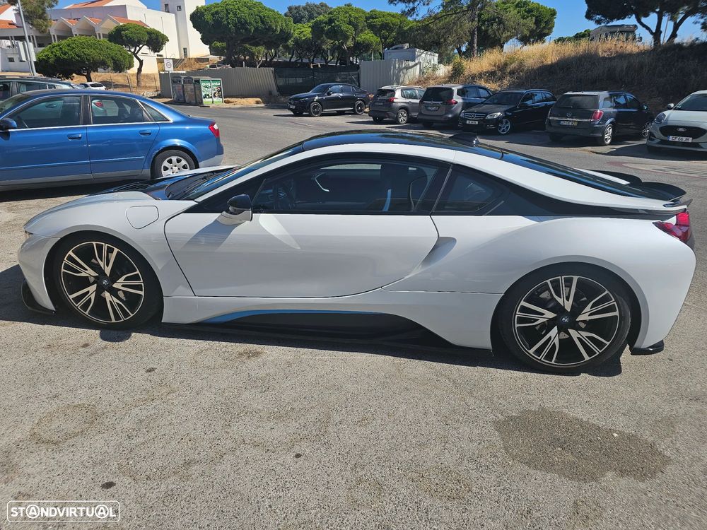 BMW i8 - 24