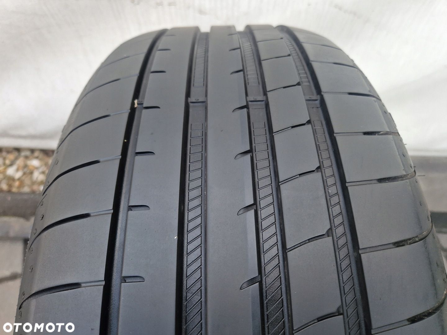 225/40/20 225/40r20 Goodyear F1 Asymmetric 3 BMW - 1