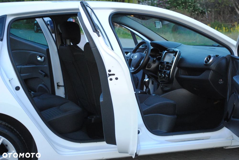 Renault Clio 1.2 16V Limited 2018 - 15