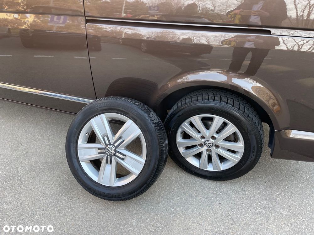 Volkswagen Multivan - 15