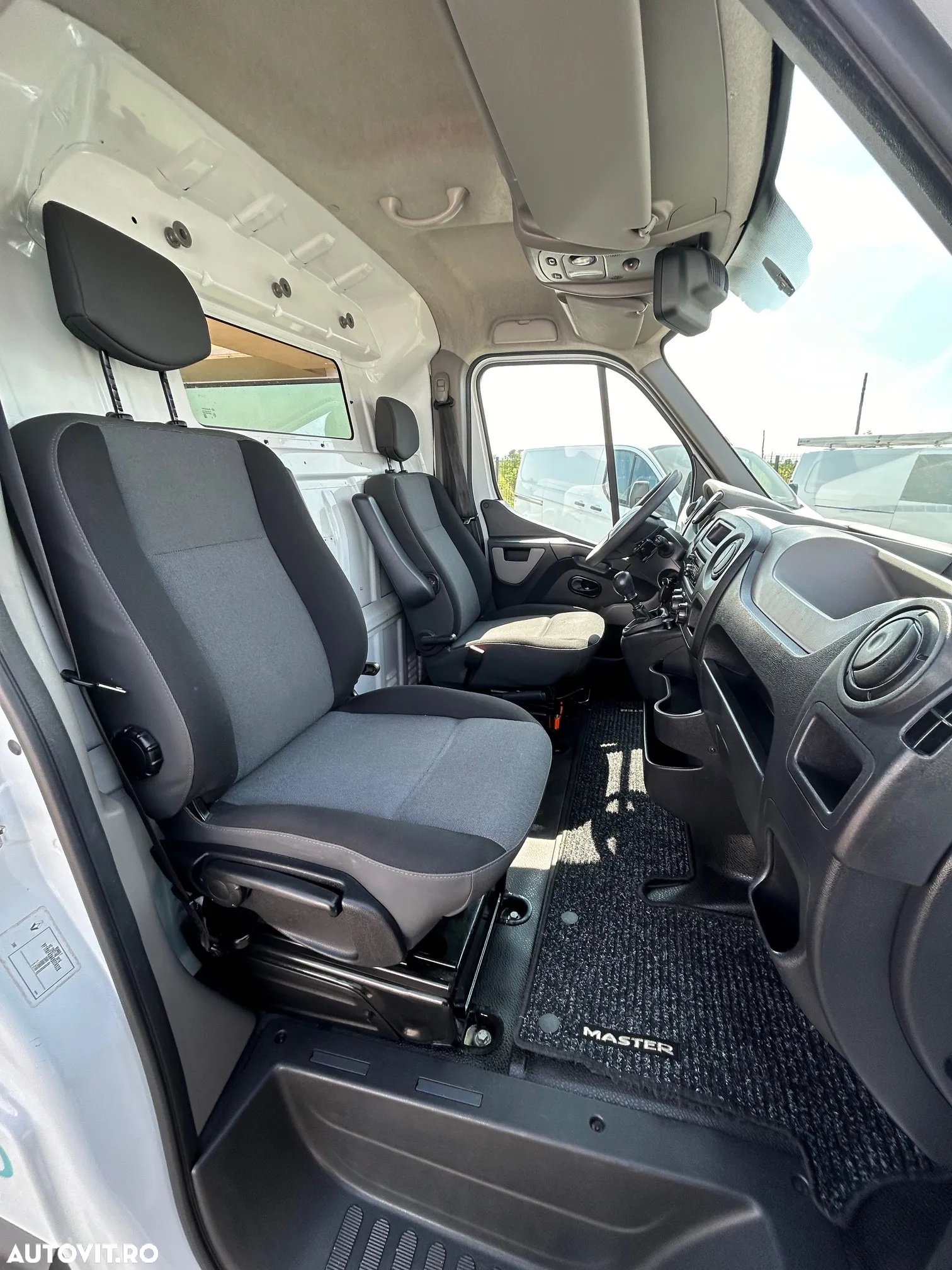 Renault Master - 6