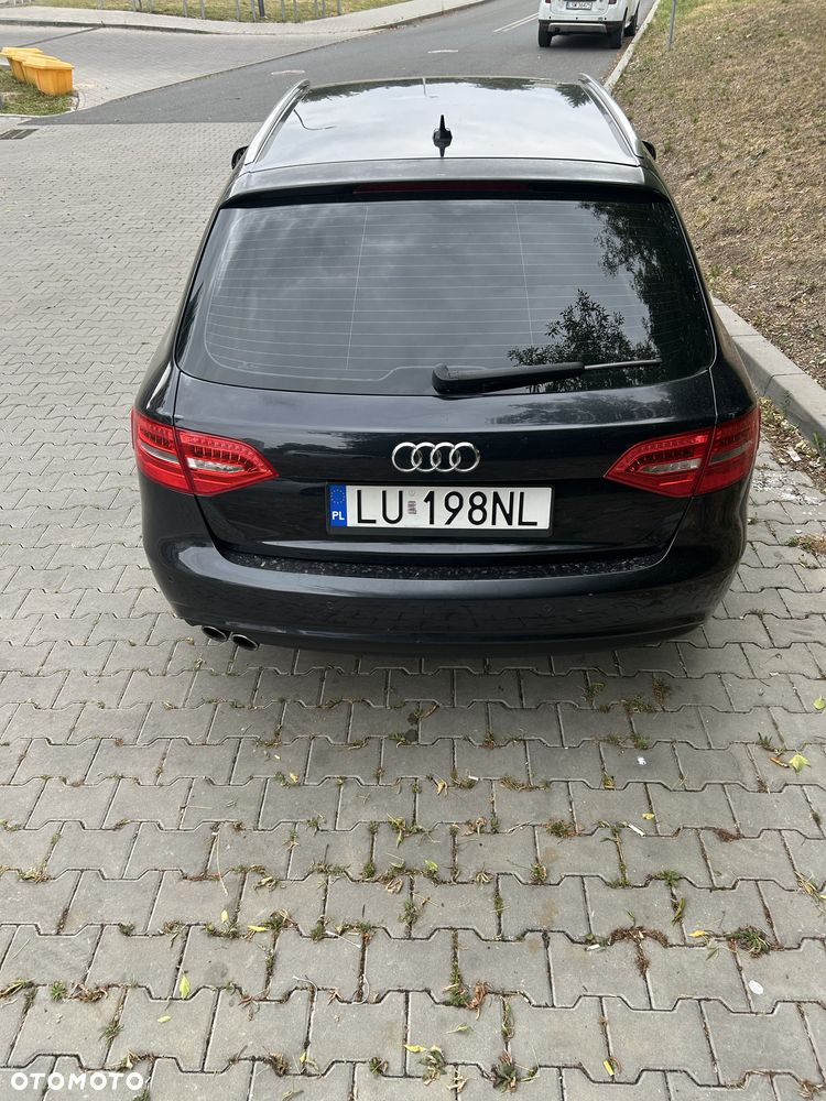 Audi A4 Avant - 2