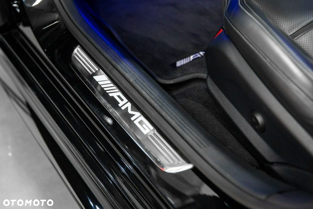 Mercedes-Benz AMG GT 63 S 4-Matic+ - 36