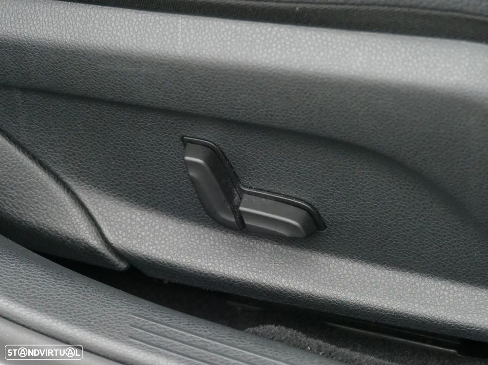 Mercedes-Benz C 200 d Avantgarde - 21