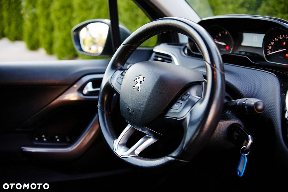 Peugeot 2008 - 17