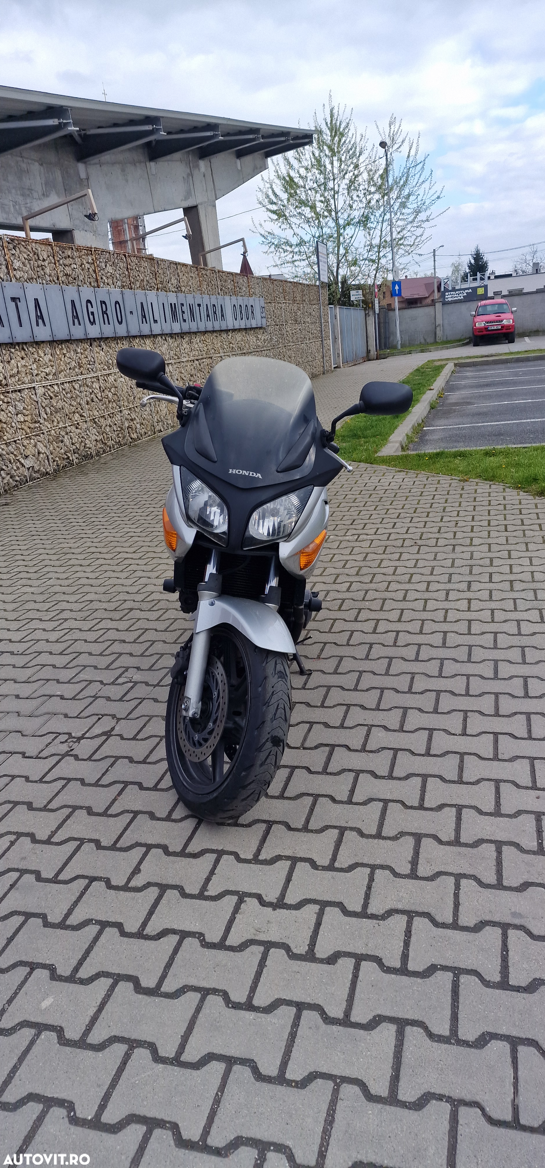 Honda CBF 600S - 2