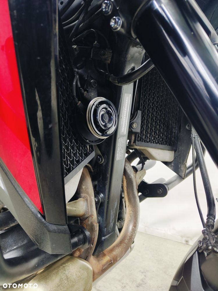 Honda CRF - 4