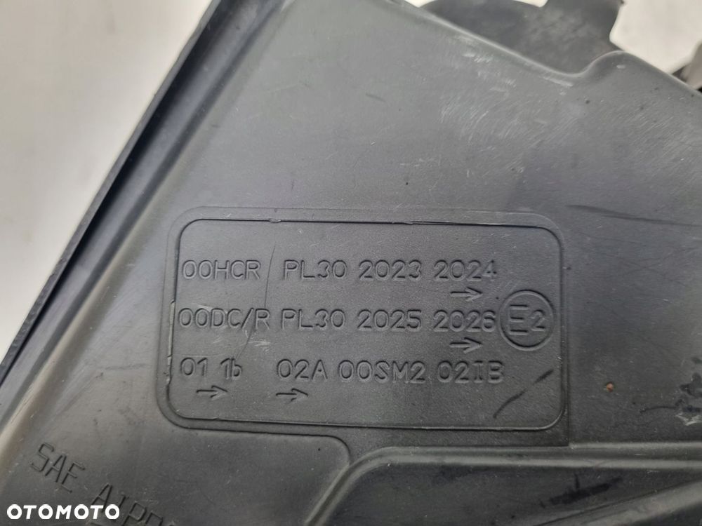 LAMPA LEWA Volvo XC90 02-06r PRZEDNIA lewy przód XENON EUROPA 30678186 - 9