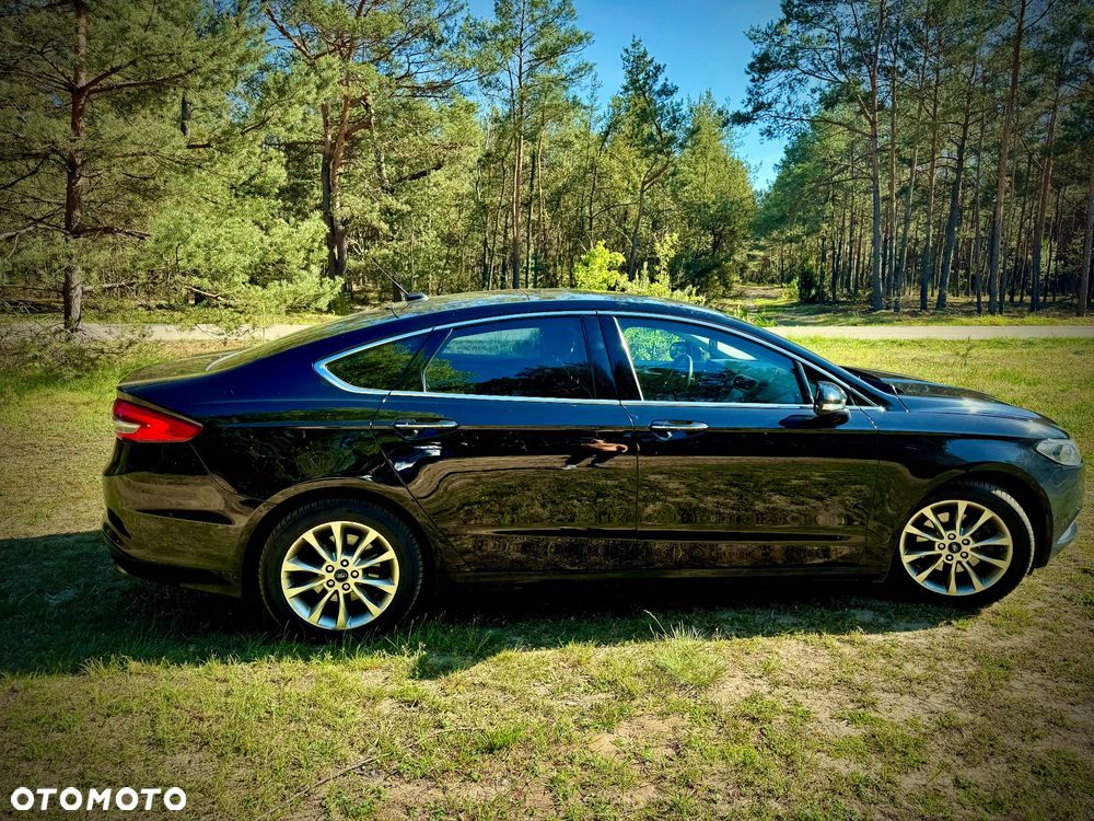 Ford Fusion - 8