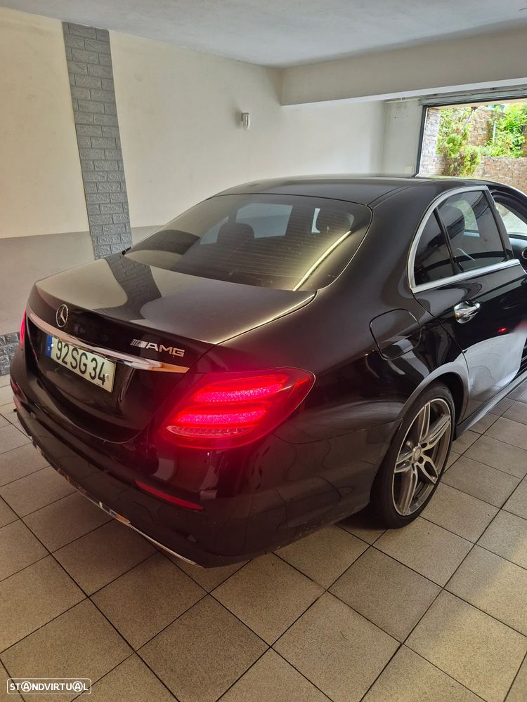 Mercedes-Benz E 220 d AMG designo - 18