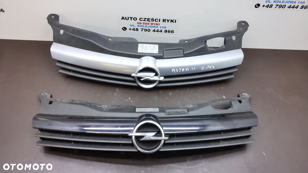 Opel Astra H Grill Atrapa Z163  Z20R - 1
