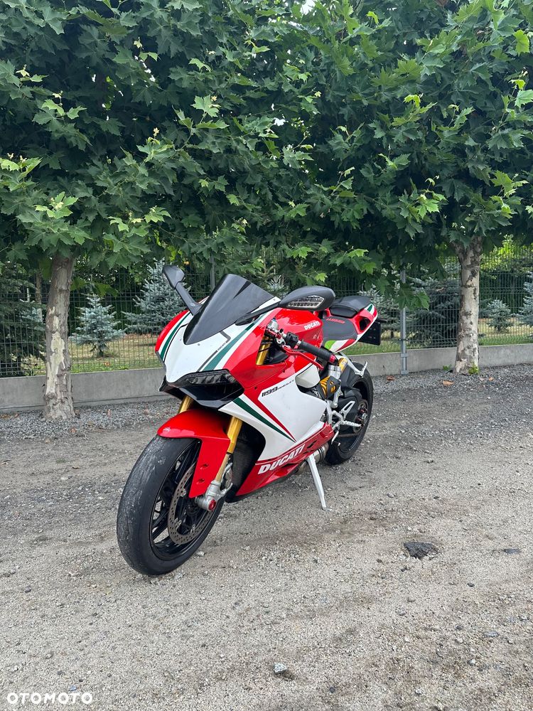 Ducati 1199 Panigale - 2