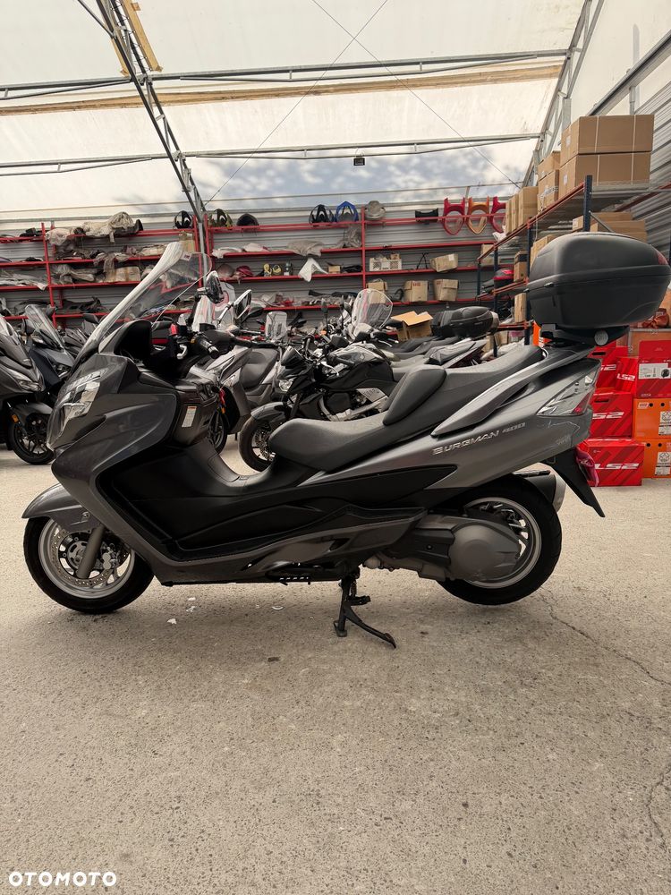 Suzuki Burgman - 5