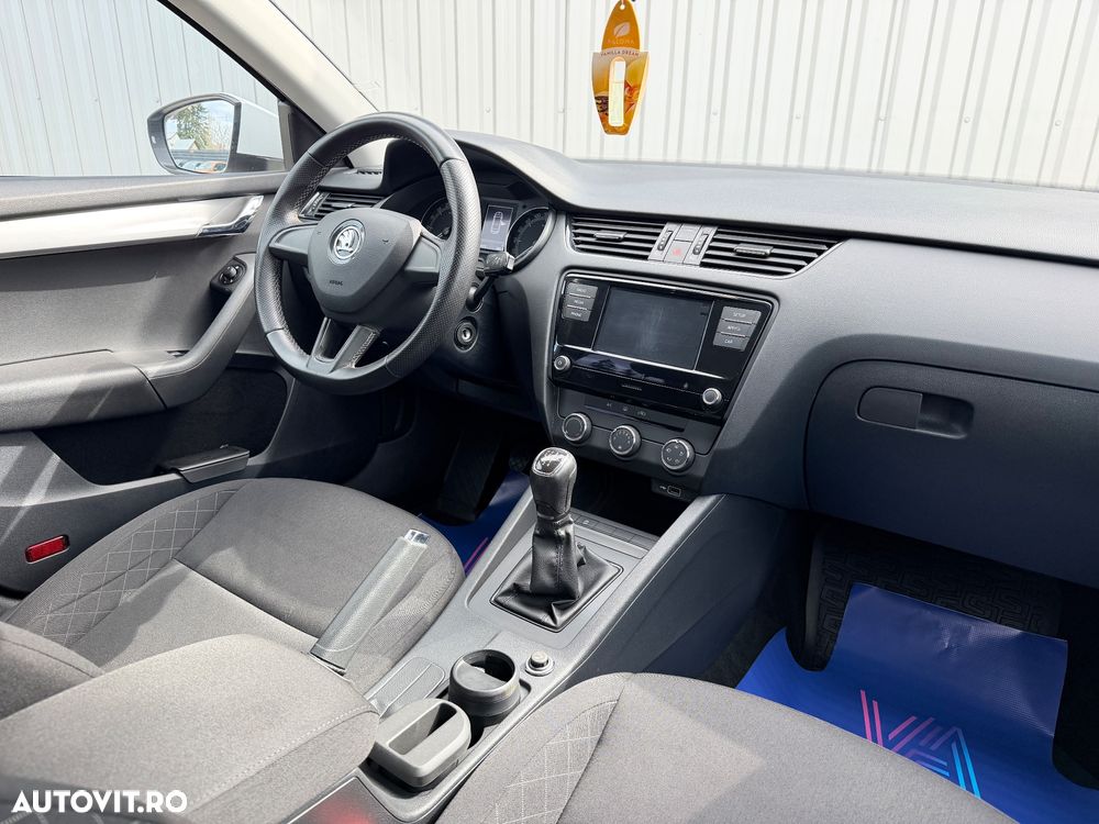 Skoda Octavia 1.6 TDI Active - 5