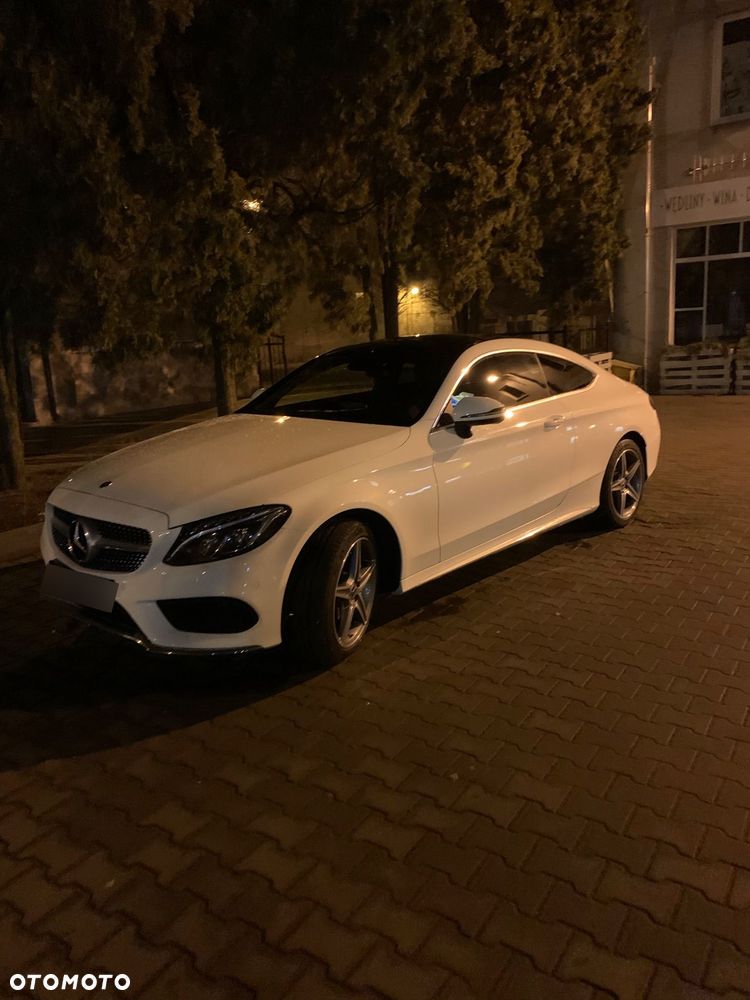 Mercedes-Benz Klasa C 200 4-Matic 9G-Tronic - 24