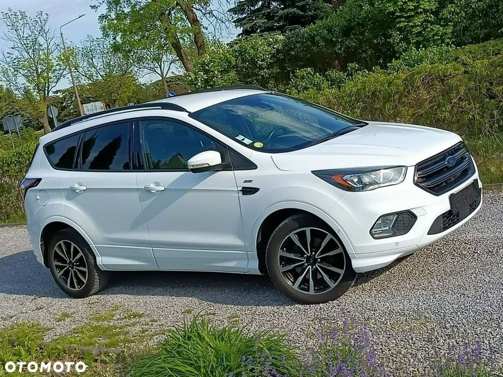 Ford Kuga 2.0 TDCi 2x4 ST-Line - 5