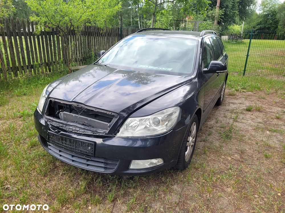 Skoda Octavia 2.0 TDI DPF Ambition - 2