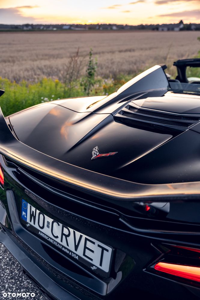 Chevrolet Corvette - 19