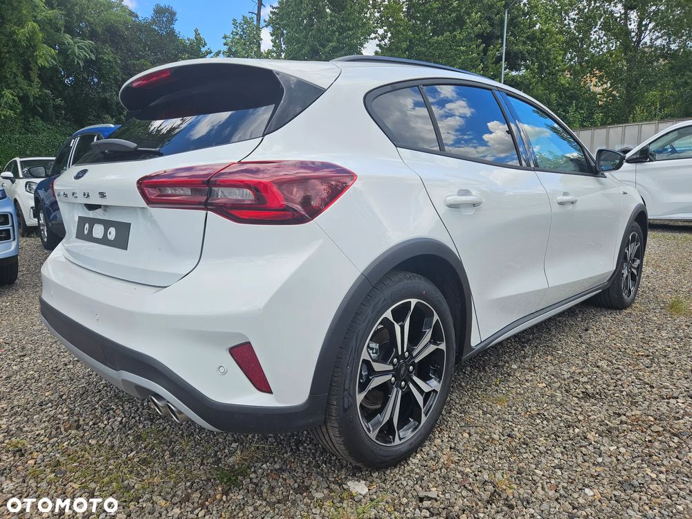 Ford Focus 1.0 EcoBoost mHEV Active X - 12